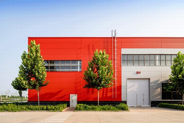 proyecto de edificios industriales de acero "rojo" case1-1